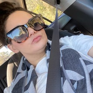 Meet your Posher, Brogen